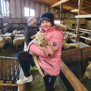 101124302_561734971179913_8864675614041309184_n