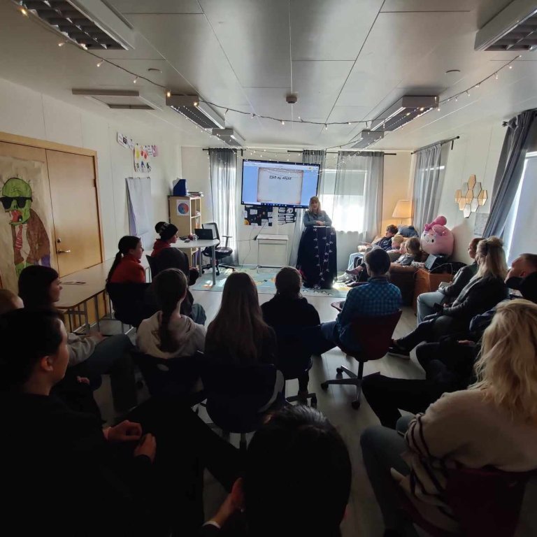 438137520_1290489965244633_6958614313428244178_n