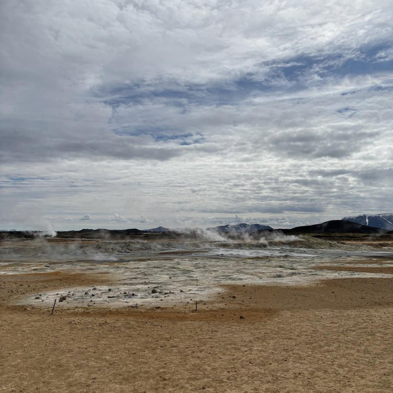 4e3b1a08-e900-4982-8456-9a7e596af704.jpg