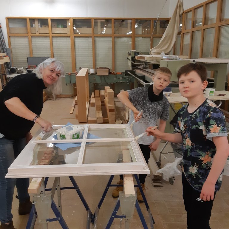 77010889_1412058442300865_1293824087210065920_n