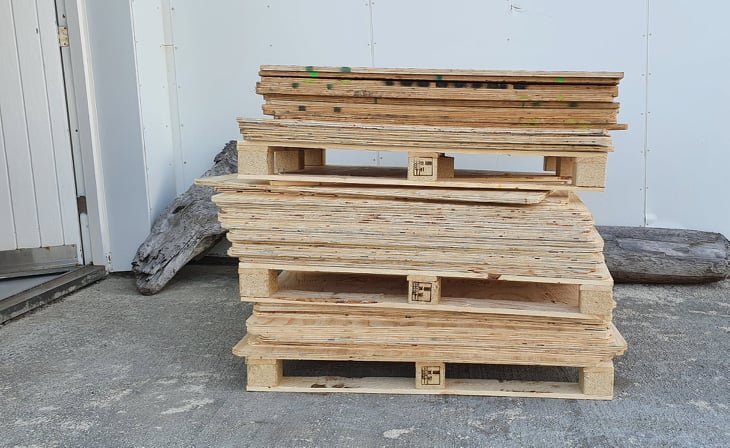 Krossviður og pappi frá Ísfélaginu