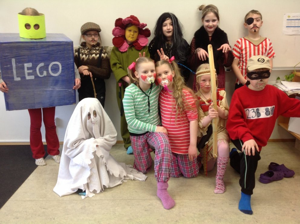 Öskudagsball kl. 15 í Þórsver