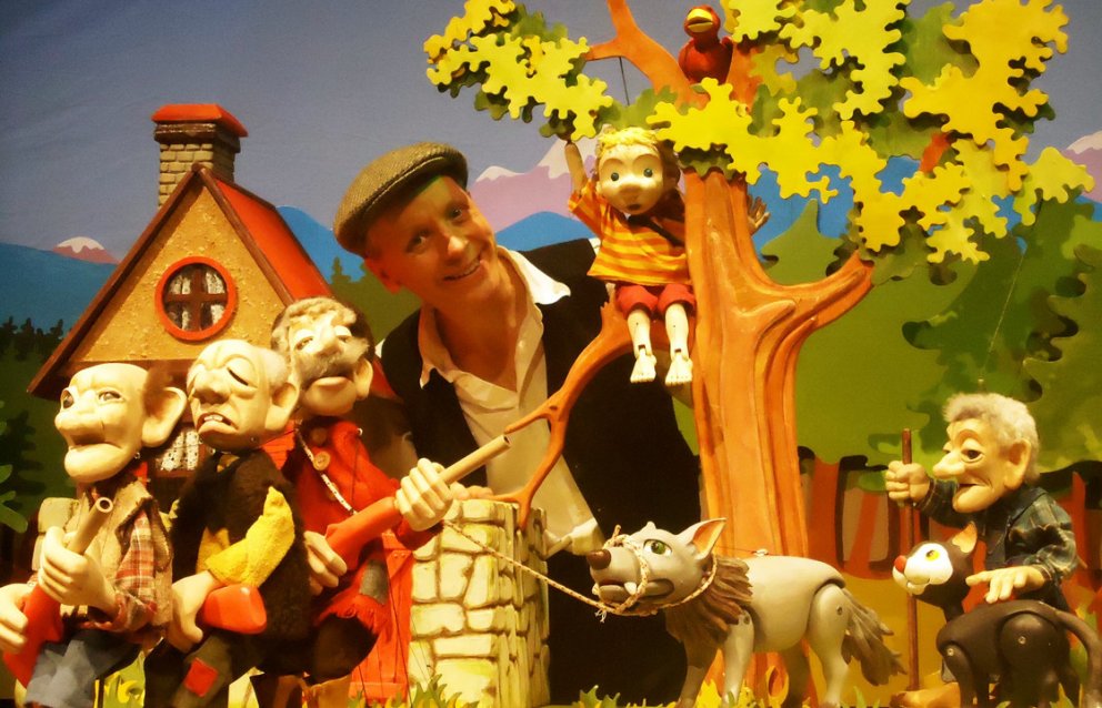 Brúðusýning í Þórsveri á morgun föstudag.