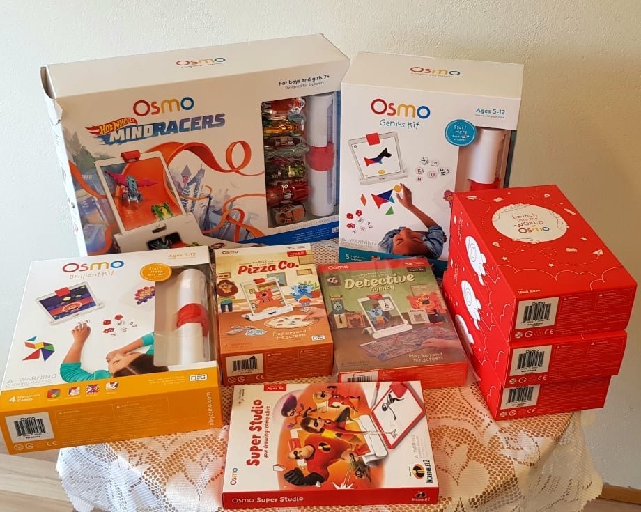 Vörurnar voru keyptar hjá Nova og Epli