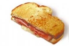 Frjálst nesti og samlokusala