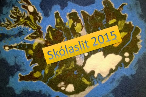 Skólaslit, handverkssýning og kaffihús