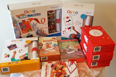 Vörurnar voru keyptar hjá Nova og Epli